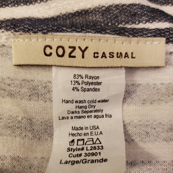 Cozy Striped Ruffle Top L - Picture 3 of 5